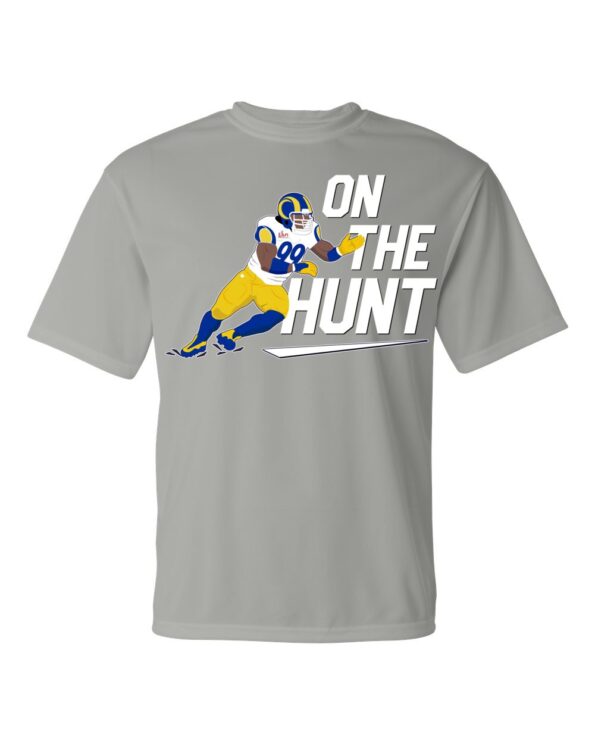 Defensive Lineman On The Hunt Front LA Rams Male Sports T-Shirt Light Gray